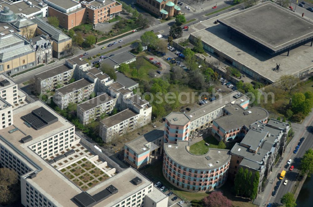 Aerial image Berlin - Social Science Research Center Berlin and National Gallery in the district Tiergarten