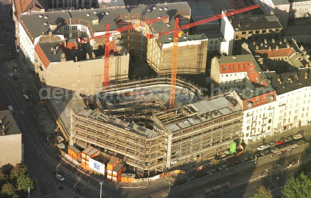 Aerial image Berlin - 02.10.94 Wohn-und Geschäftshaus Schönhauserallee Ecke Torstr., Berlin Mitte