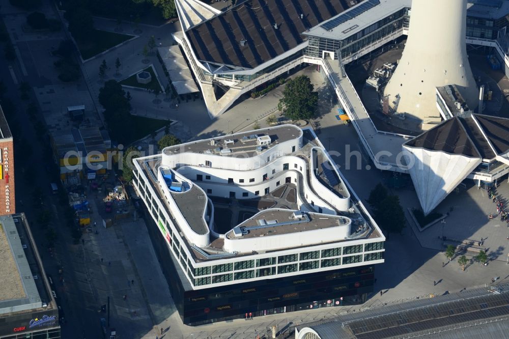 Aerial image Berlin - Residential and commercial building Alea 101 of Redevco Services Deutschland GmbH on regional train station Alexanderplatz in Berlin, Germany