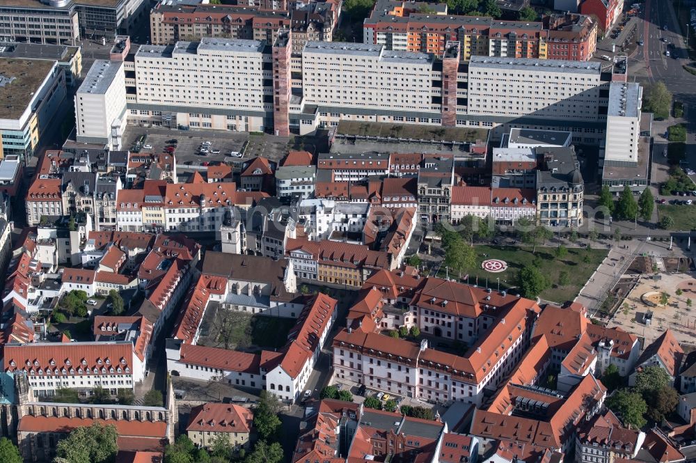 Erfurt from above - Residential and commercial building district along Hirschlachufer in the district Altstadt in Erfurt in the state Thuringia, Germany