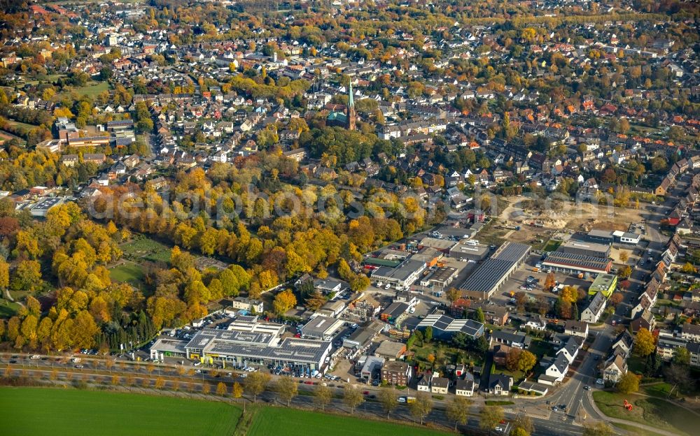 Bottrop from above - Residential and commercial building district along of Schubertstrasse with dem Nordfriedhof in Bottrop in the state North Rhine-Westphalia, Germany