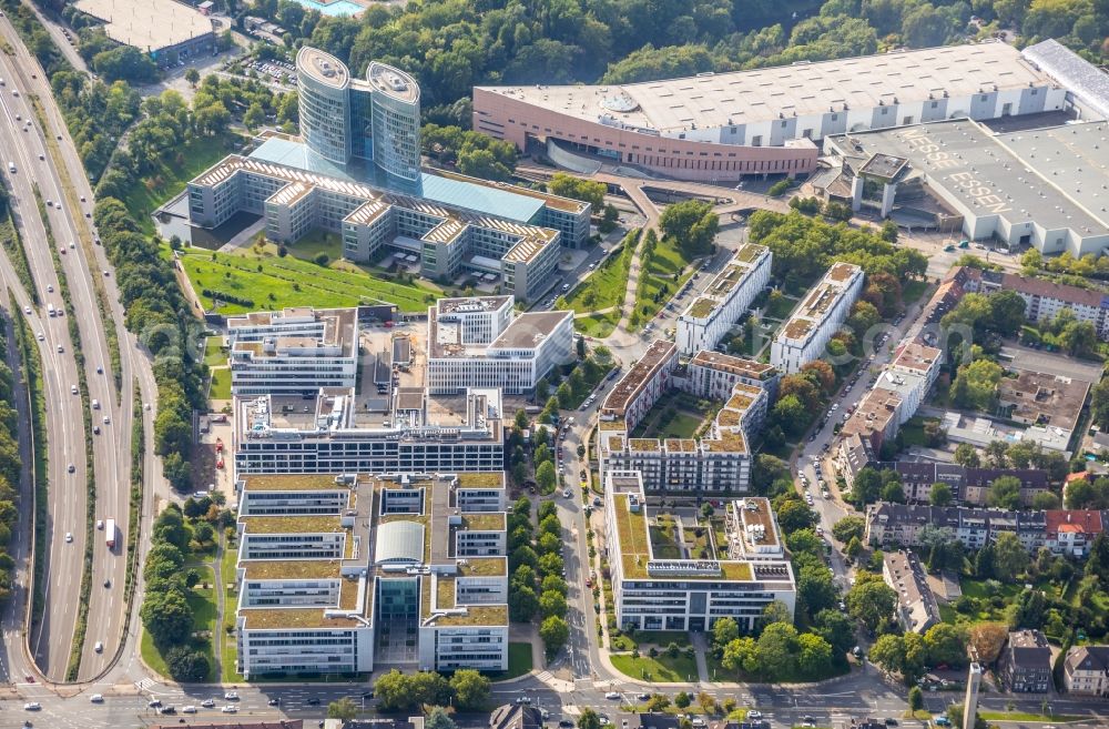 Aerial photograph Essen - Residential and business district and the Messe Essen along the Norbertstrasse in Essen in the state of North Rhine-Westphalia, Germany