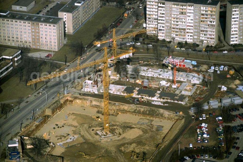 Aerial image Berlin - Hohenschönhausen - Wohn- und Geschäftshausbau an der Konrad-Wolf-Straße