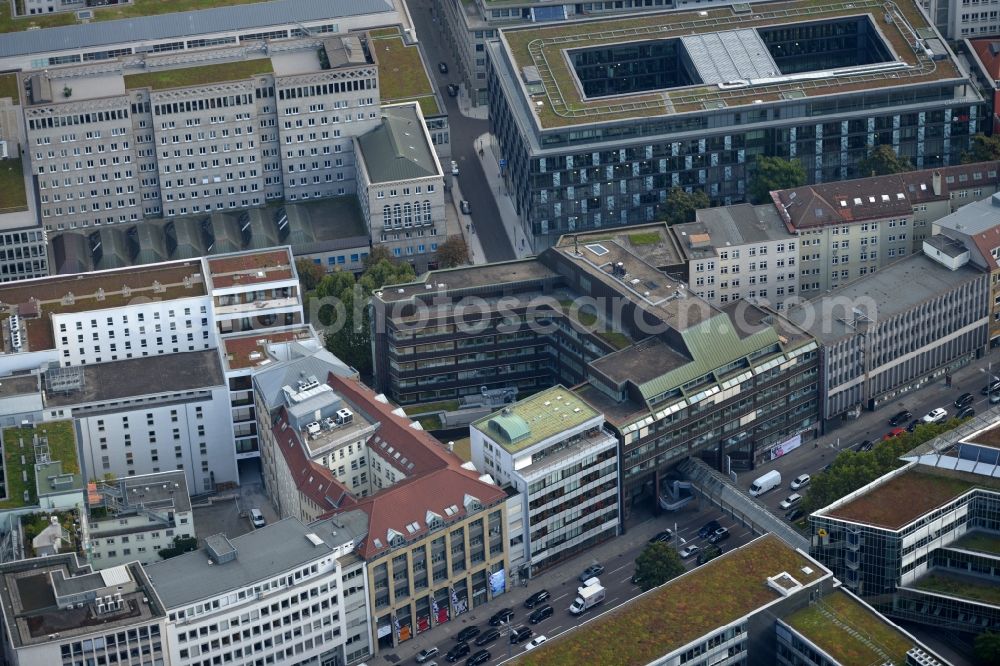 Stuttgart from the bird's eye view: Residential and commercial construction in the Lautenschlagerstraße in Stuttgart in Baden-Württemberg. Night draft landau + kindelbacher - a modern building with Manufactum department store, stores the Manufactum bread & butter in the center of the state capital