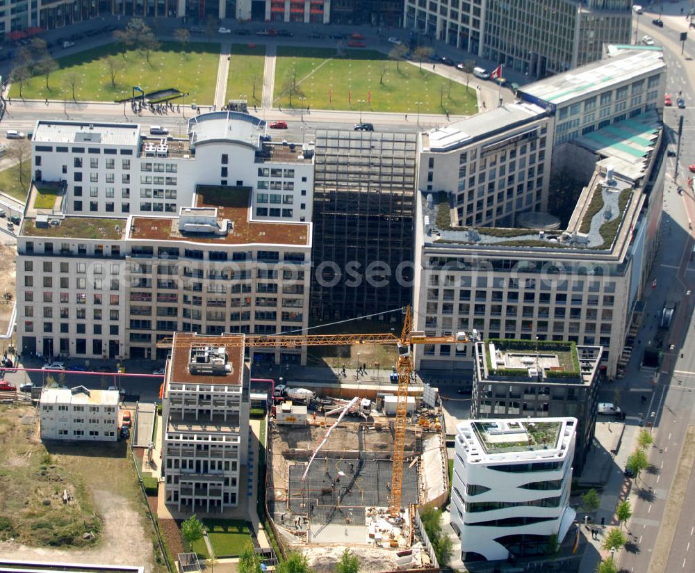 Aerial image Berlin - Blick auf die Wohn- und Geschäftshäuser am Leipziger Platz in Berlin-Mitte. View of the living- and buisness area of the Leipziger Platz in Berlin-Mitte.