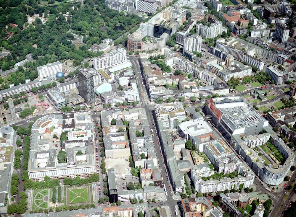 Berlin - Charlottenburg from above - Wohn- und Geschäftsviertel am Breitscheidplatz / Kurfürstendamm in Berlin - Charlottenburg.