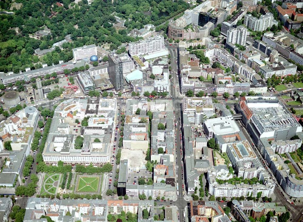 Berlin - Charlottenburg from the bird's eye view: Wohn- und Geschäftsviertel am Breitscheidplatz / Kurfürstendamm in Berlin - Charlottenburg.