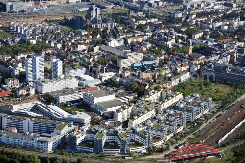 Frankfurt am Main from above - Office and residential buildings Am Galluspark in Frankfurt at the Main in Hesse