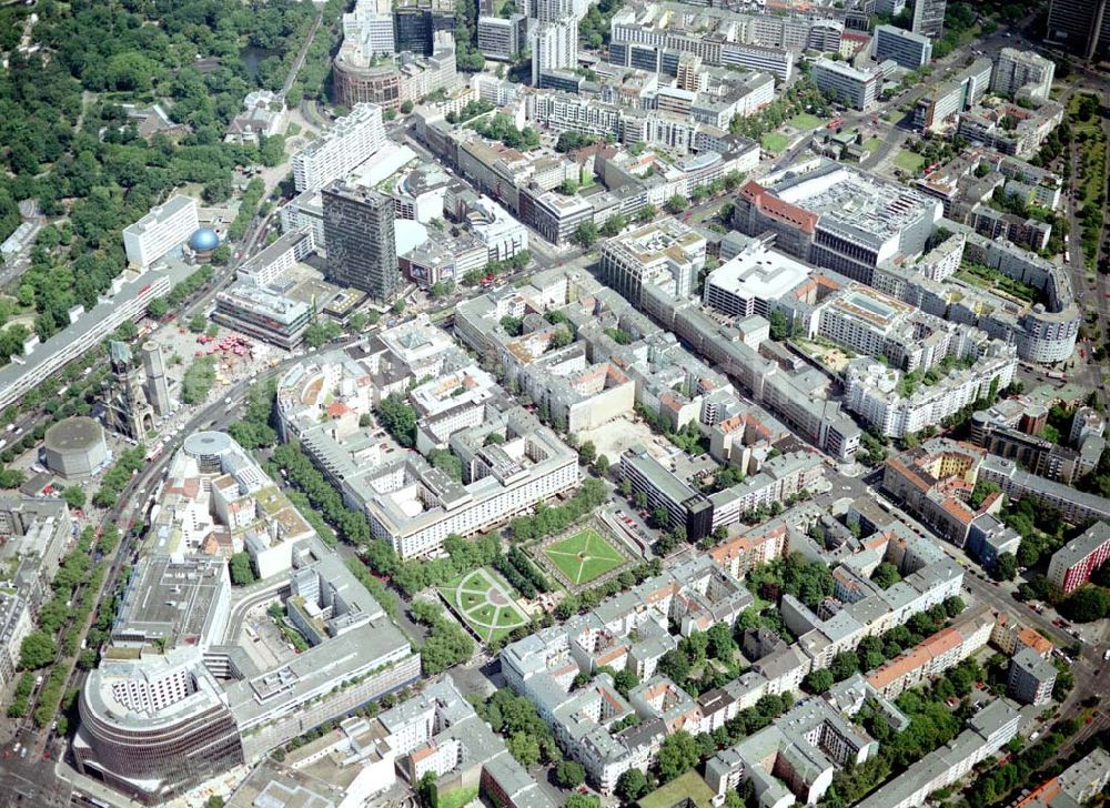 Aerial photograph Berlin - Charlottenburg - Wohn- und Geschäftsviertel am Neuen Kranzlereck / Kurfürstendamm in Berlin - Charlottenburg.