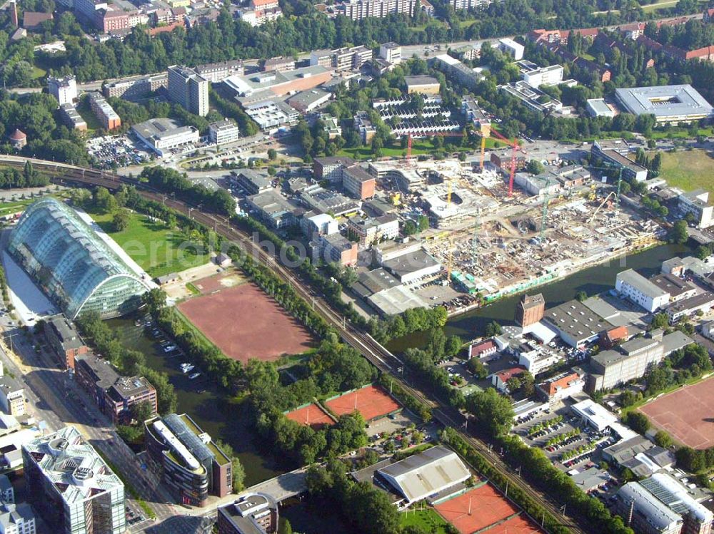 Aerial image Hamburg - Wohn-und Geschätshausneubau am Berliner Tor.Links mit im Bild, der Berliner Bogen.