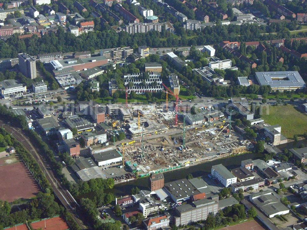 Aerial photograph Hamburg - Wohn-und Geschätshausneubau am Berliner Tor in der Nähe des Berliner Bogens