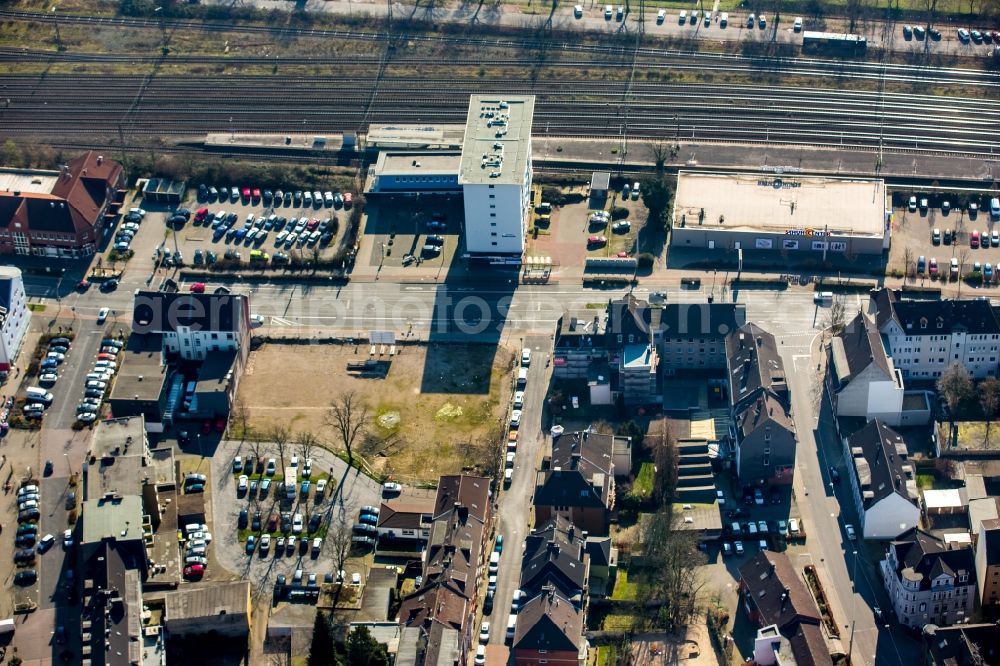 Oberhausen from above - Residential and commercial area in the North of Bottroper Strasse in the Osterfeld part of Oberhausen in the state of North Rhine-Westphalia