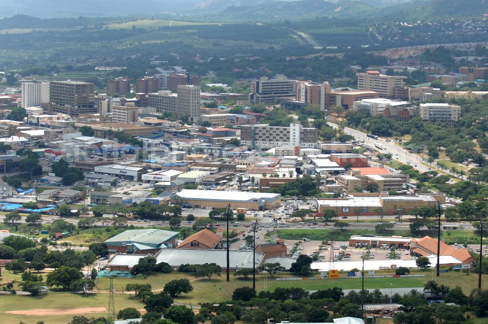 Nelspruit from above - Stadtansicht vom Wohn- und Gewerbegebiet Sonheuwel Central in Nelspruit. View of the the residential and commercial aeria Sonheuwel Central in Nelspruit.