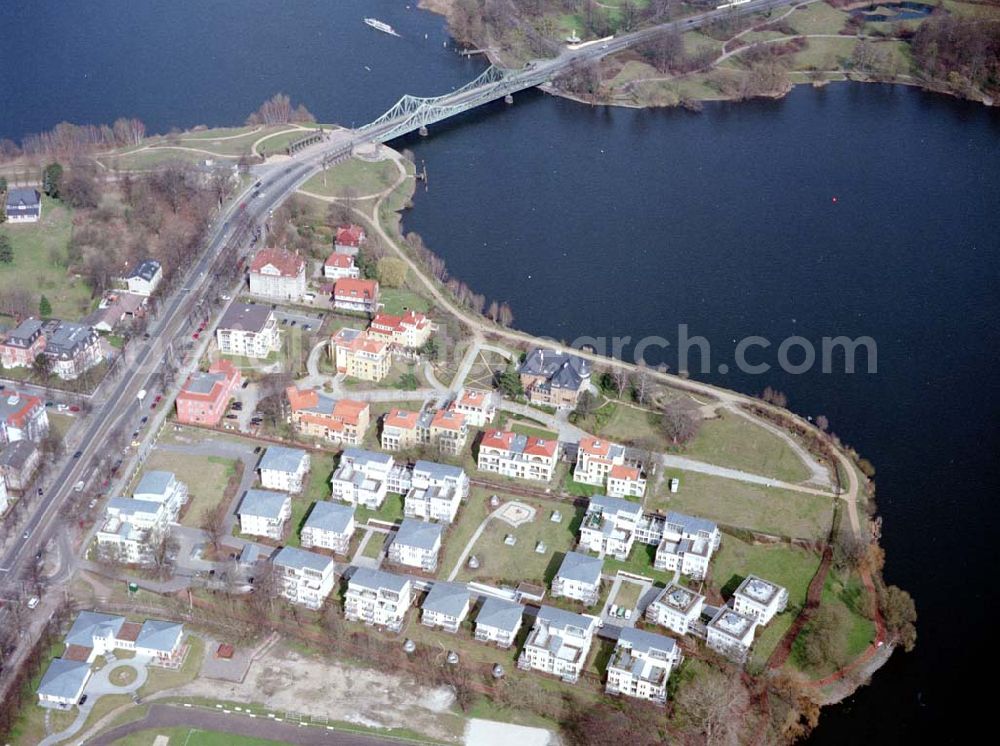 Aerial image Potsdam - Wohnanlage der Bayerischen Hausbau auf dem Glienicker Horn an der Glienicker Brücke in Potsdam.