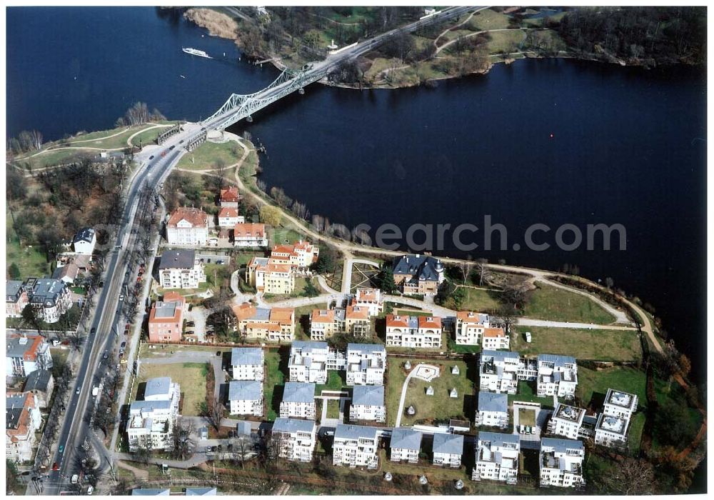 Potsdam from above - Wohnanlage der Bayerischen Hausbau auf dem Glienicker Horn an der Glienicker Brücke in Potsdam.