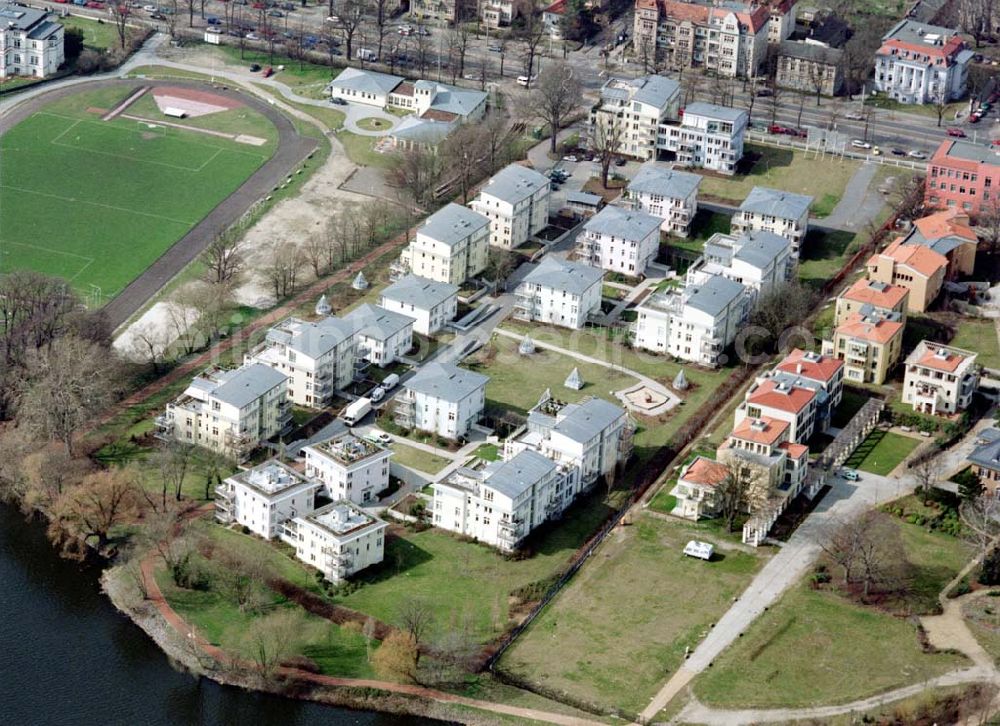 Aerial photograph Potsdam - Wohnanlage der Bayerischen Hausbau auf dem Glienicker Horn an der Glienicker Brücke in Potsdam.