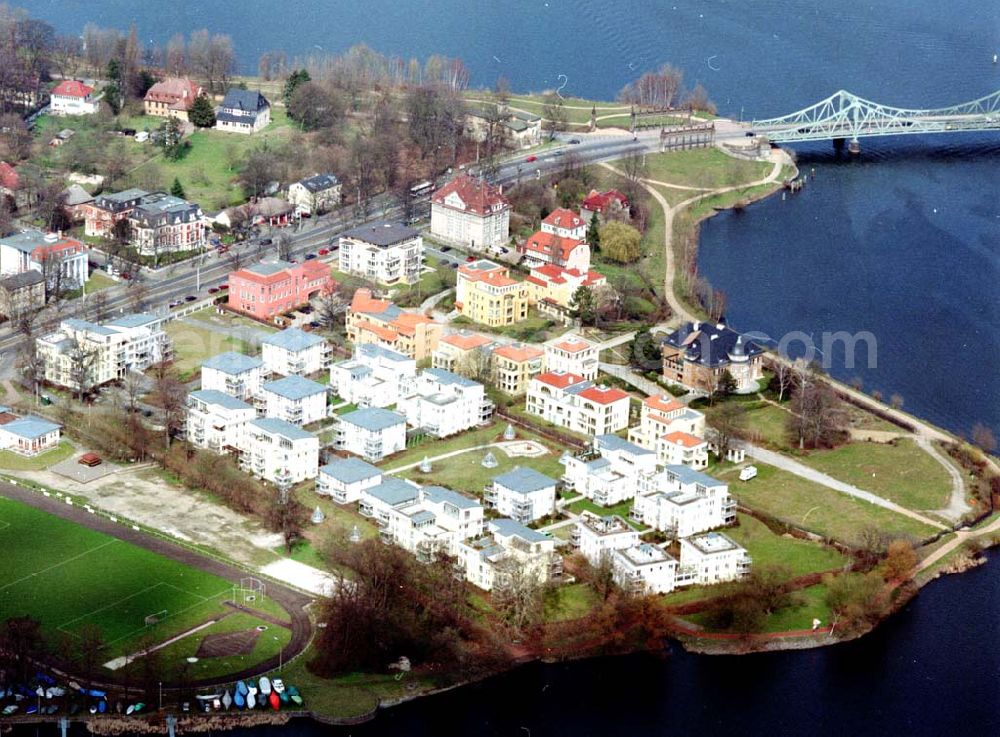 Potsdam from above - Wohnanlage der Bayerischen Hausbau auf dem Glienicker Horn an der Glienicker Brücke in Potsdam.