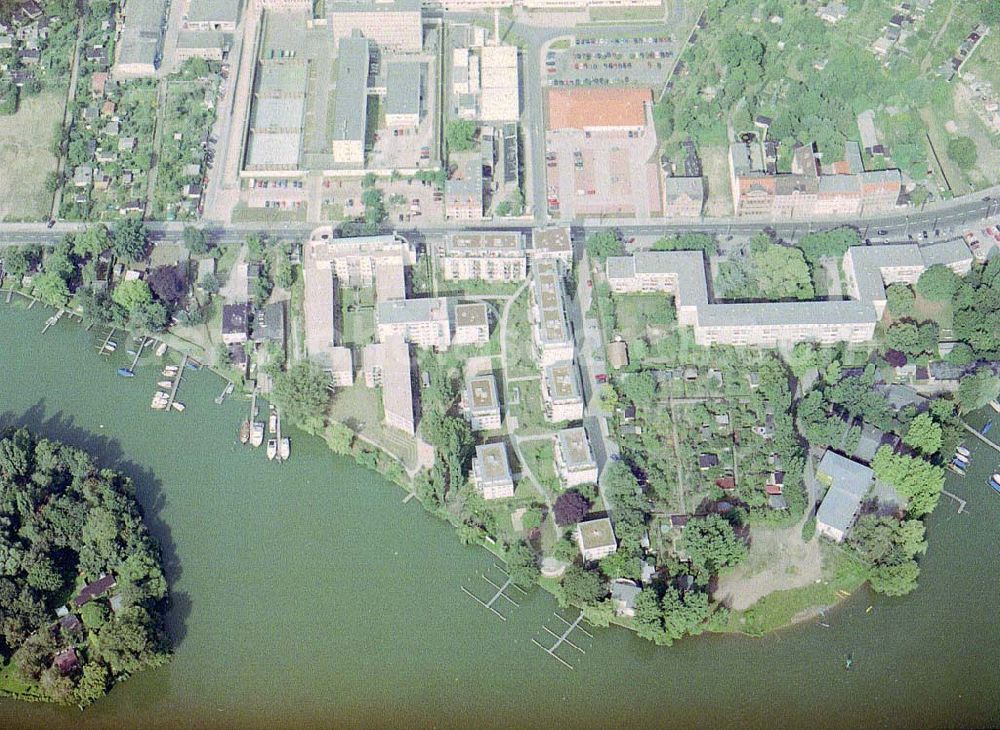 Berlin - Köpenick from above - Wohnanlage an der Grünauer Straße 117 - 125 in Berlin - Köpenick - ein Projekt der GRAF & MARESCH GmbH Augsburg.