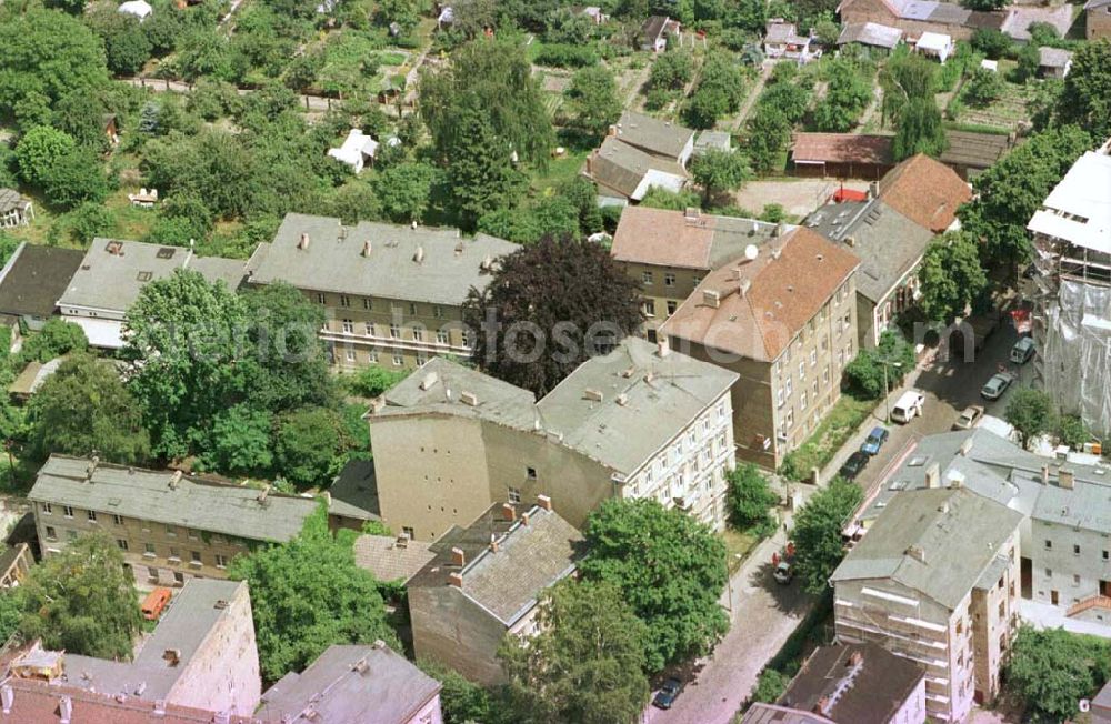 Potsdam - Stadt from the bird's eye view: Wohnanlage Lennestr. 19-20 in Potsdam.