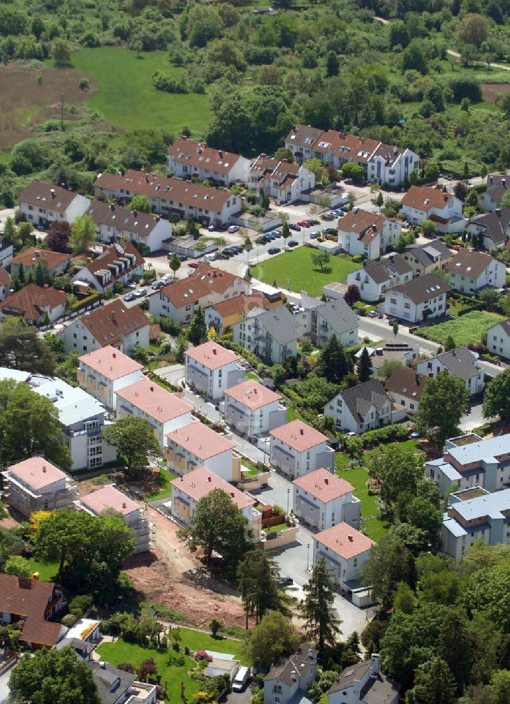 Langen from above - Wohnanlage Sunset Park in Langen / Hessen. Ein Projekt der cds Wohnbau GmbH. Residential complex Sunset Park in Langen / Hesse. A project of the company cds Wohnbau GmbH.