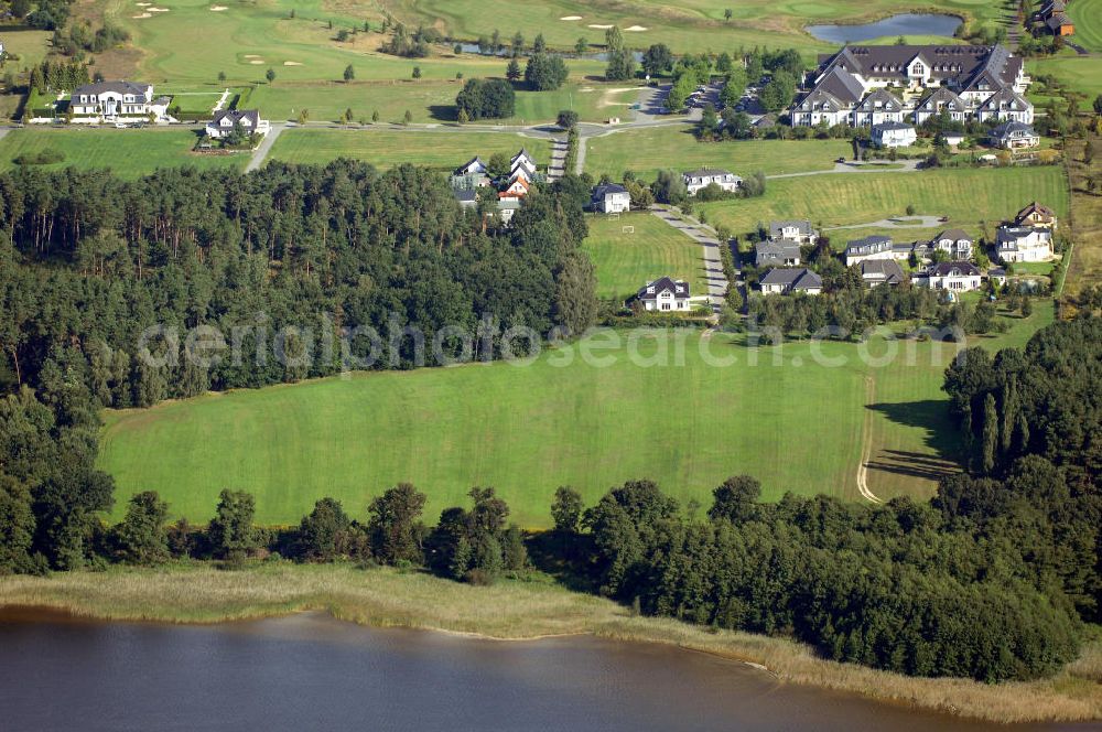 Michendorf from the bird's eye view: Blick auf die Wohnanlagen der HVB Immobilien am Areal des malerisch gelegenen Golf- und Country Club Seddiner See. Anschrift: Golf- und Country Club Seddiner See AG,Zum Weiher 44, 14552 Michendorf,Tel: 033205 / 73 20,Fax: 033205 / 73 229