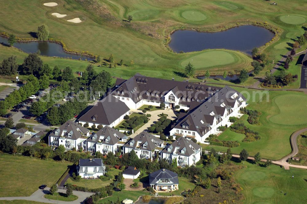 Michendorf from above - Blick auf die Wohnanlagen der HVB Immobilien am Areal des malerisch gelegenen Golf- und Country Club Seddiner See. Anschrift: Golf- und Country Club Seddiner See AG,Zum Weiher 44, 14552 Michendorf,Tel: 033205 / 73 20,Fax: 033205 / 73 229