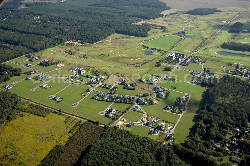 Michendorf from above - Blick auf die Wohnanlagen der HVB Immobilien am Areal des malerisch gelegenen Golf- und Country Club Seddiner See. Anschrift: Golf- und Country Club Seddiner See AG,Zum Weiher 44, 14552 Michendorf,Tel: 033205 / 73 20,Fax: 033205 / 73 229