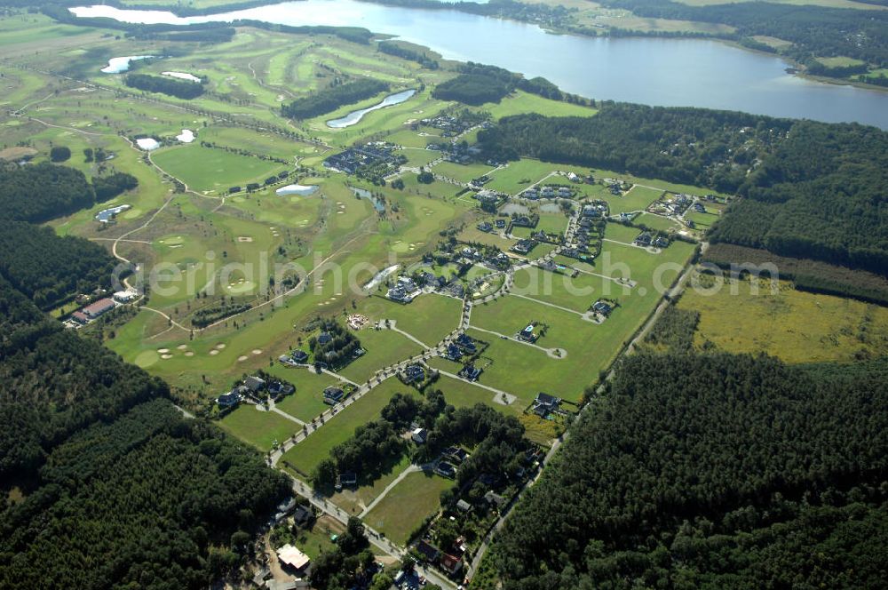 Michendorf from above - Blick auf die Wohnanlagen der HVB Immobilien am Areal des malerisch gelegenen Golf- und Country Club Seddiner See. Anschrift: Golf- und Country Club Seddiner See AG,Zum Weiher 44, 14552 Michendorf,Tel: 033205 / 73 20,Fax: 033205 / 73 229