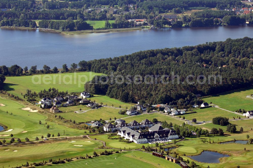 Michendorf from the bird's eye view: Blick auf die Wohnanlagen der HVB Immobilien am Areal des malerisch gelegenen Golf- und Country Club Seddiner See. Anschrift: Golf- und Country Club Seddiner See AG,Zum Weiher 44, 14552 Michendorf,Tel: 033205 / 73 20,Fax: 033205 / 73 229