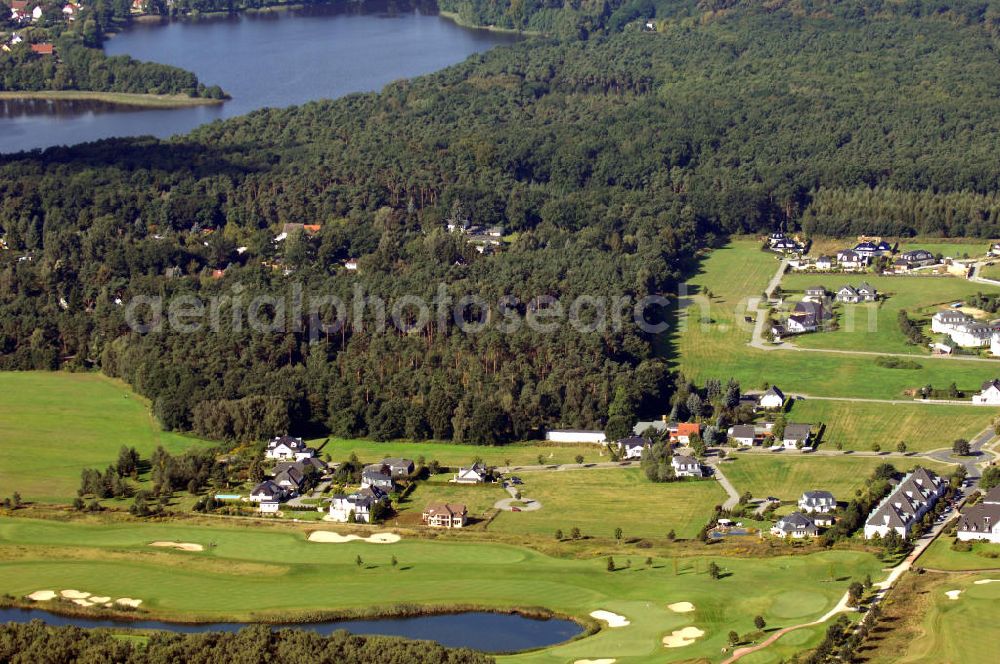 Michendorf from above - Blick auf die Wohnanlagen der HVB Immobilien am Areal des malerisch gelegenen Golf- und Country Club Seddiner See. Anschrift: Golf- und Country Club Seddiner See AG,Zum Weiher 44, 14552 Michendorf,Tel: 033205 / 73 20,Fax: 033205 / 73 229