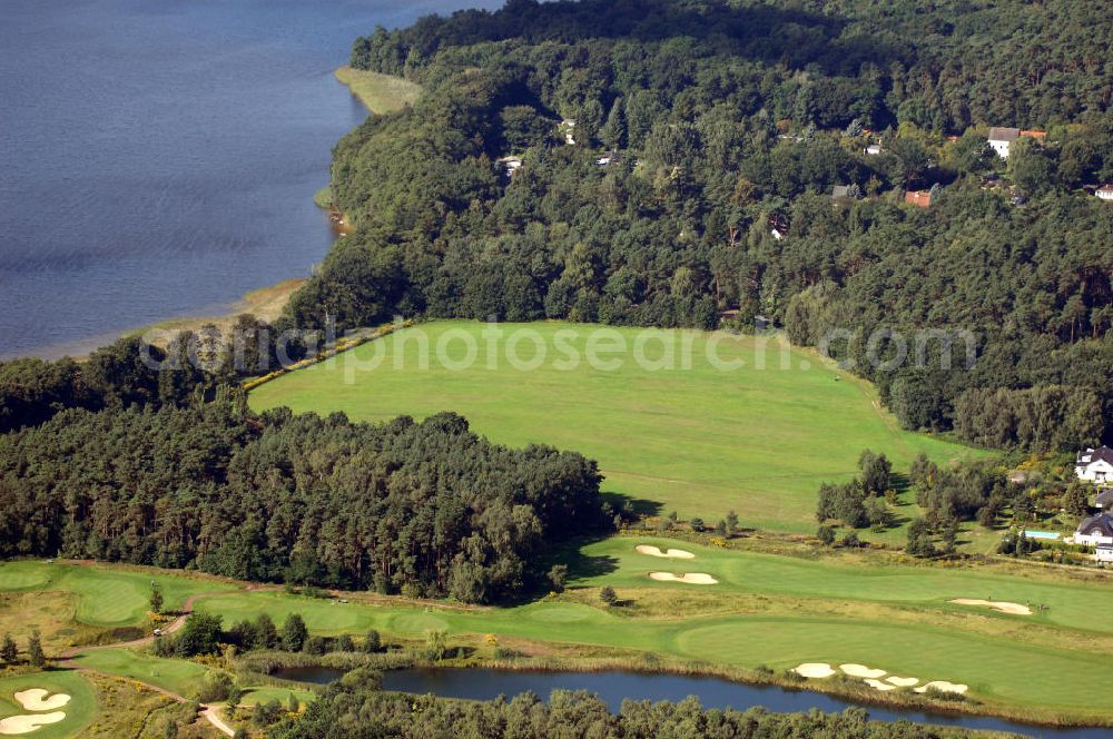 Michendorf from the bird's eye view: Blick auf die Wohnanlagen der HVB Immobilien am Areal des malerisch gelegenen Golf- und Country Club Seddiner See. Anschrift: Golf- und Country Club Seddiner See AG,Zum Weiher 44, 14552 Michendorf,Tel: 033205 / 73 20,Fax: 033205 / 73 229