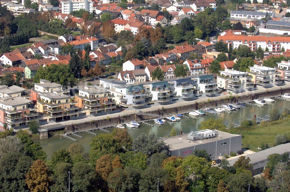 Speyer from above - Pleasure boat marina with docks and moorings on the shore area of alten Hafen on Rhein in Speyer in the state Rhineland-Palatinate, Germany