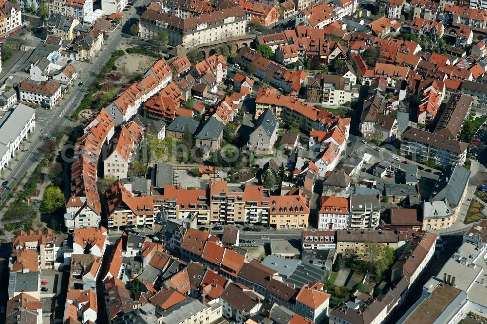 Worms from the bird's eye view: Block of flats with the building of the synagogue Worms and the Sinagogenplatz in the former Jewish quarter in Worms in Rhineland-Palatinate