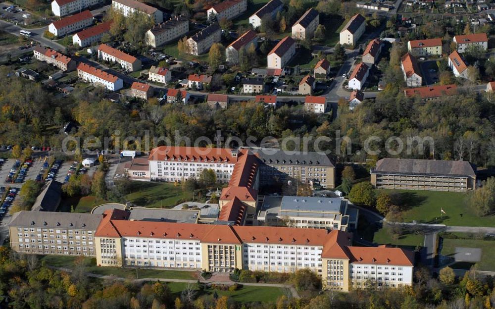 Aerial image Borna - Blick auf die HELIOS Klinik Borna - ein Krankenhaus der Grund- und Regelversorgung. Die Klinik liegt zentral zwischen Leipzig und Chemnitz und bietet auf hohem diagnostischem und therapeutischem Niveau eine qualifizierte Akutmedizin. Kontakt: HELIOS Klinik Borna - Rudolf-Virchow-Straße 2, 04552 Borna - Tel.: (0 34 33) 21-0 - Telefax: (0 34 33) 21-11 05 - Email: postmaster@borna.helios-kliniken.de; Geschäftsführer: Dr. Roland Bantle - Tel.: (0 34 33) 21-10 02