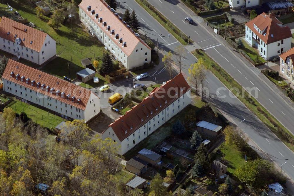 Aerial photograph Borna - Blick auf das Wohngebiet zwischen Leipziger Straße und Kesselhainer Straße.