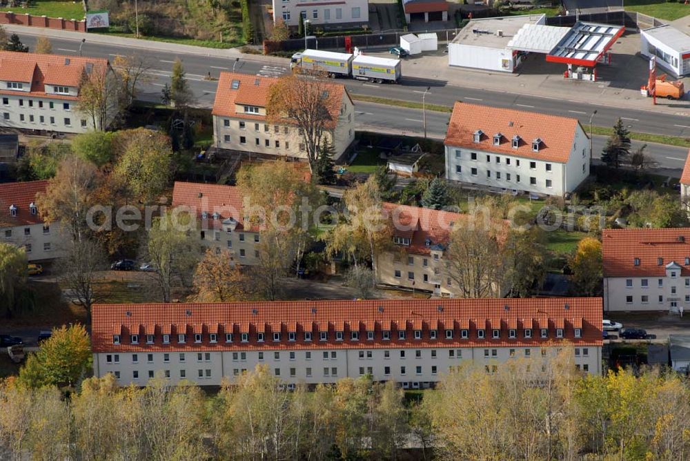 Borna from the bird's eye view: Blick auf das Wohngebiet zwischen Leipziger Straße und Kesselhainer Straße am Glück-Auf-Weg.