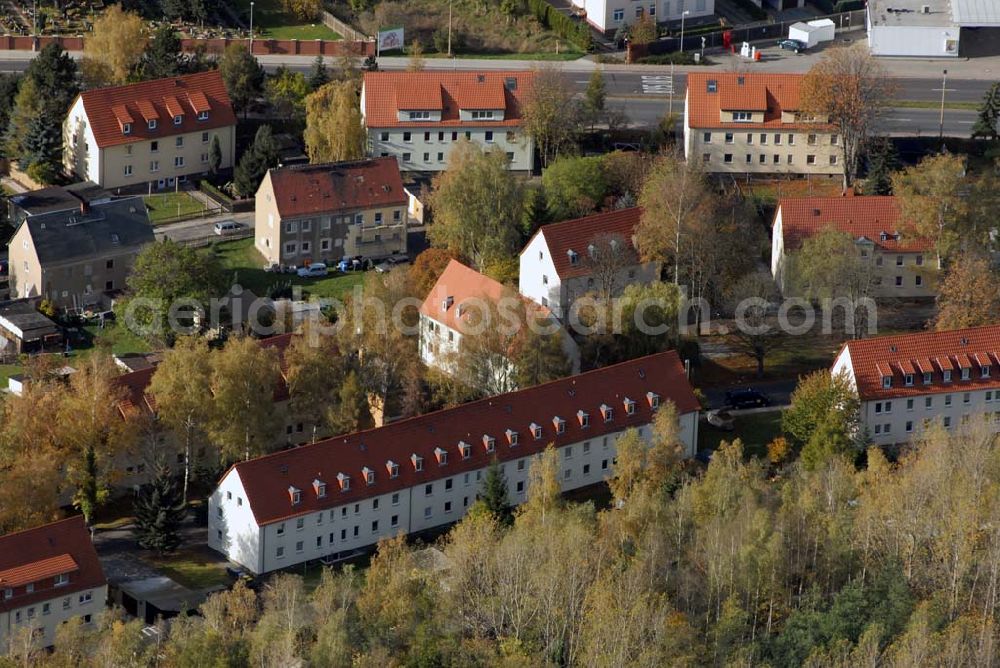 Aerial photograph Borna - Blick auf das Wohngebiet zwischen Leipziger Straße und Kesselhainer Straße am Glück-Auf-Weg.