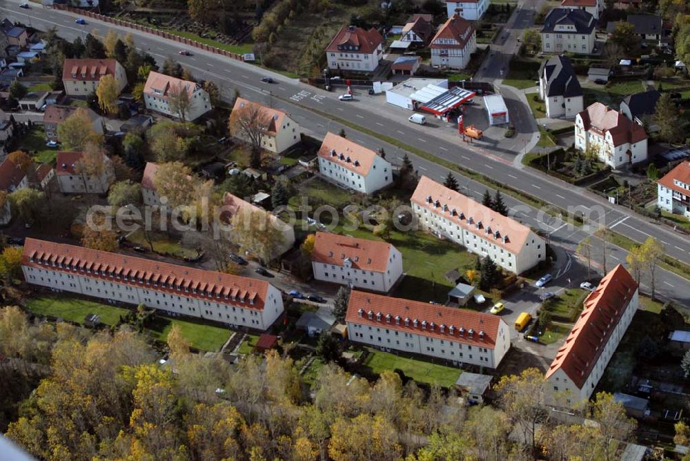 Borna from the bird's eye view: Blick auf das Wohngebiet zwischen Leipziger Straße und Kesselhainer Straße am Glück-Auf-Weg.