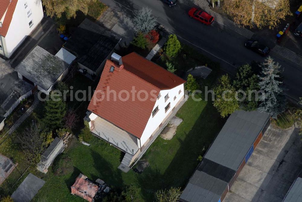 Aerial photograph Borna - Blick auf das Wohngebiet zwischen Leipziger Straße und Kesselhainer Straße.