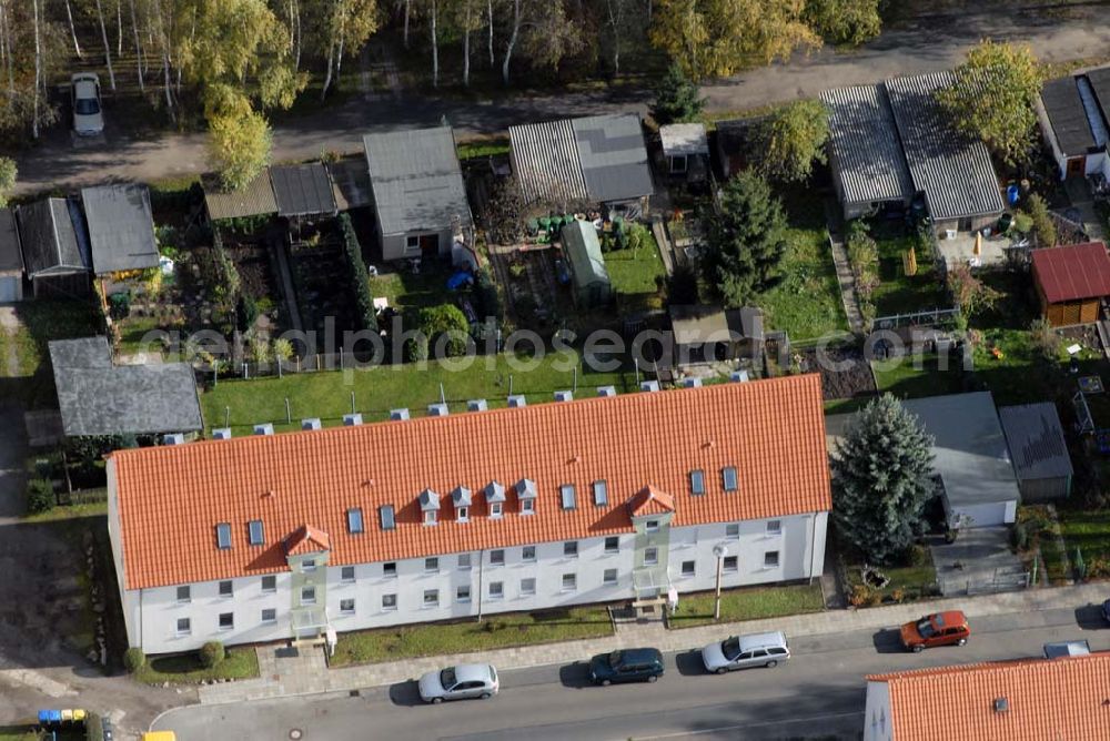 Aerial photograph Borna - Blick auf das Wohngebiet zwischen Leipziger Straße und Glück-Auf-Weg.