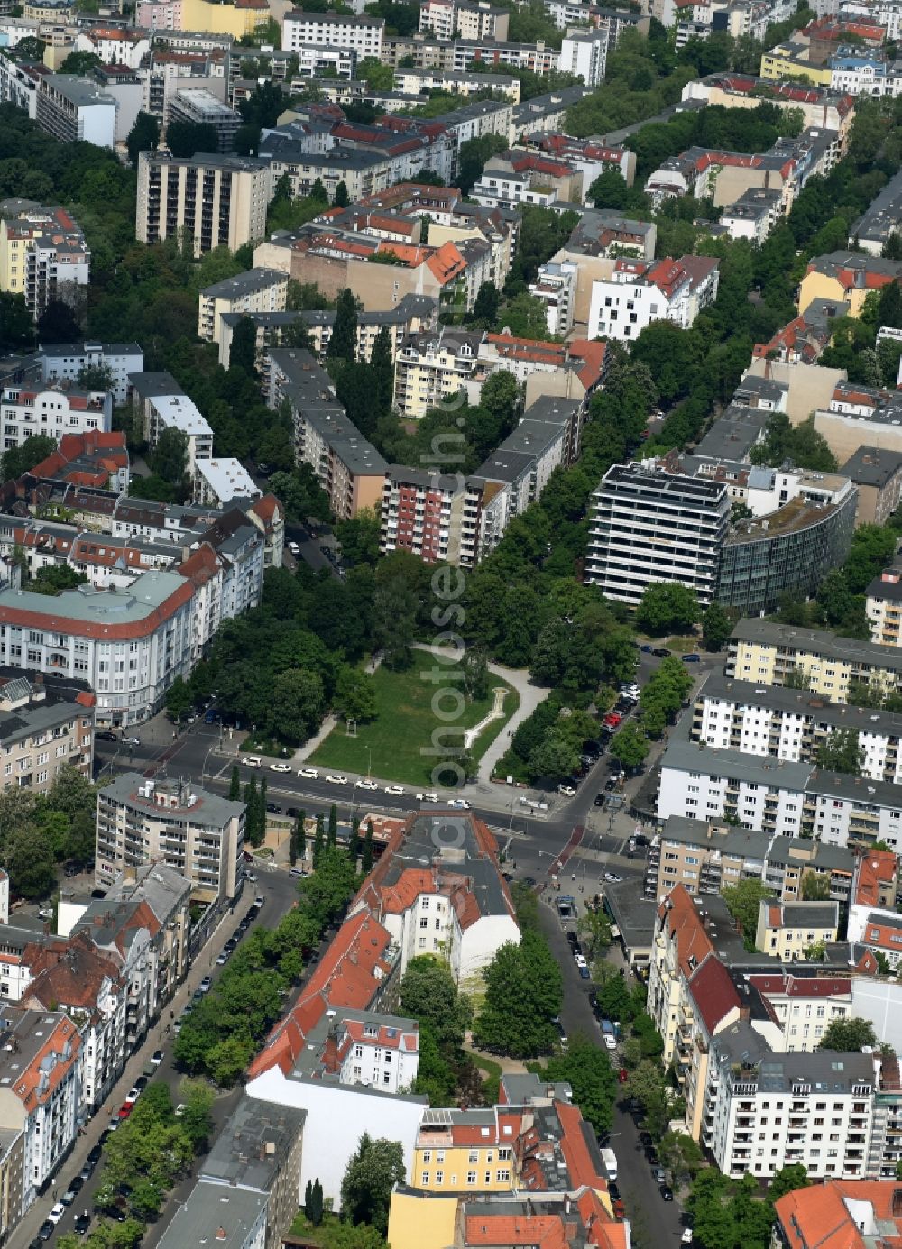 Berlin from above - Residential area Byerischer Platz in the district Schoeneberg in Berlin, Germany