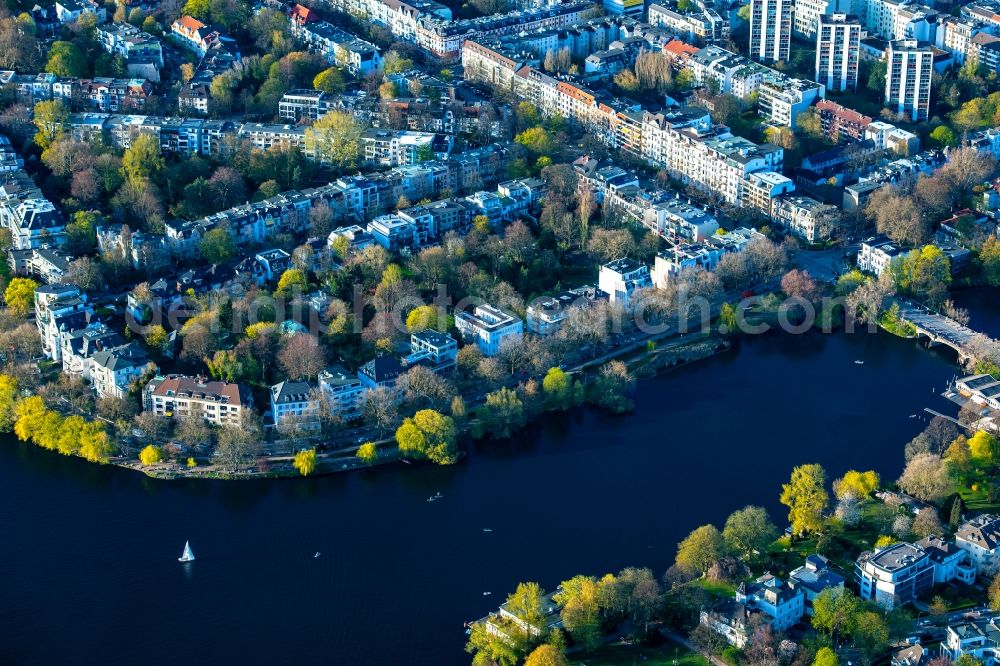 Aerial image Hamburg - Residential area Bellevue on the Outer Alster in the district of Winterhude in Hamburg, Germany