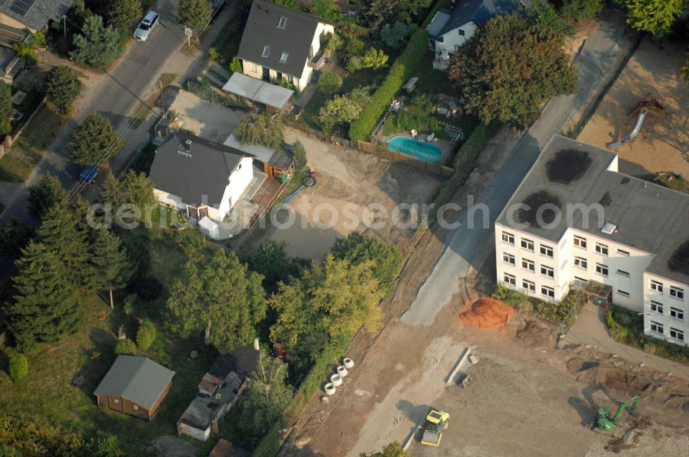 Berlin from the bird's eye view: Blick auf die Baustelle an der Bergedorfer Straße 88 in 12621 BERLIN Kaulsdorf-Süd