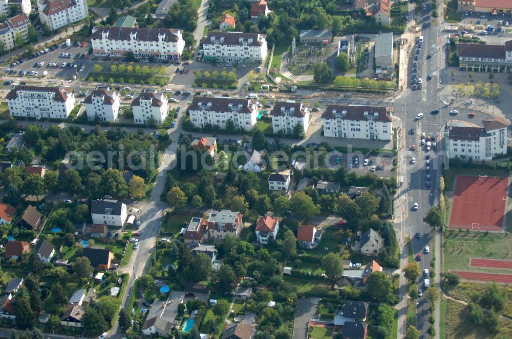 Aerial photograph Berlin - Blick auf Einfamilienhäuser in Berlin-Karow zwischen Siedlungsring, Bucher Chaussee und Zum Kappgraben.