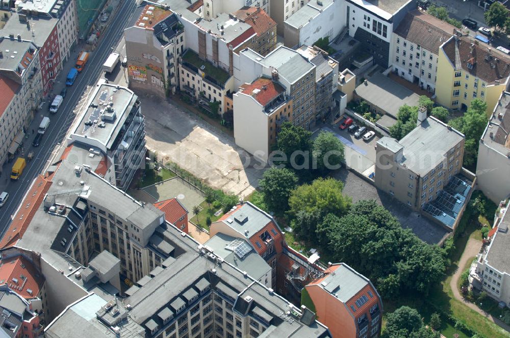 Berlin from the bird's eye view: Blick auf das Areal an der Brunnenstrasse 194 in 10119 Berlin, einer Immobilie der PTS Holdings GmbH & Co.KG. View of the area at the Fountain Street 194 in 10119 Berlin, a property of PTS Holdings GmbH & Co. KG