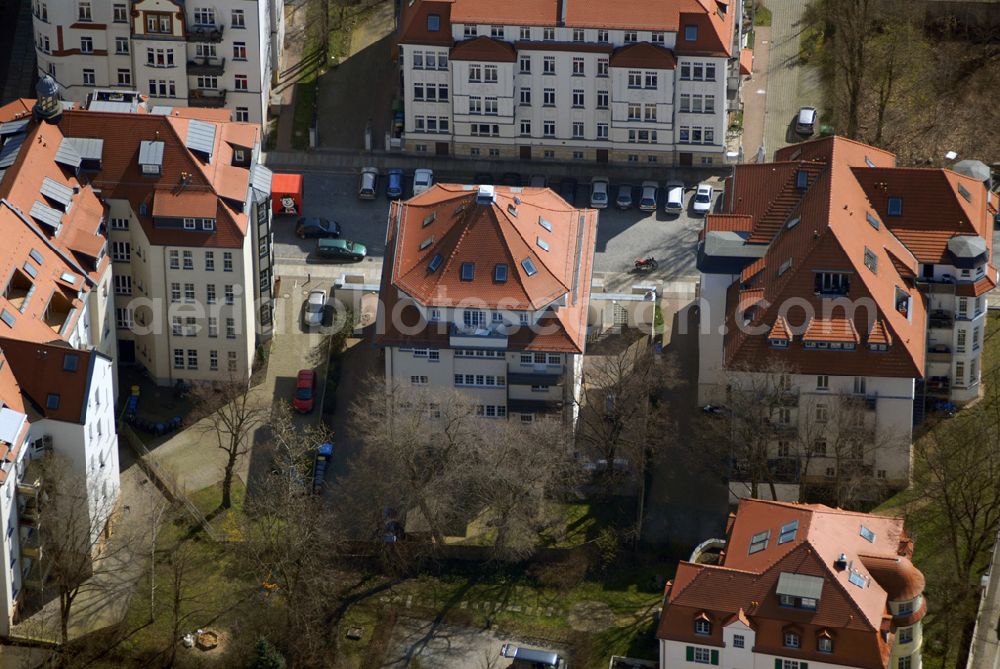 Leipzig from the bird's eye view: Blick auf das Wohngebiet an der Ehrensteinstrasse in Leipzig Gohlis.