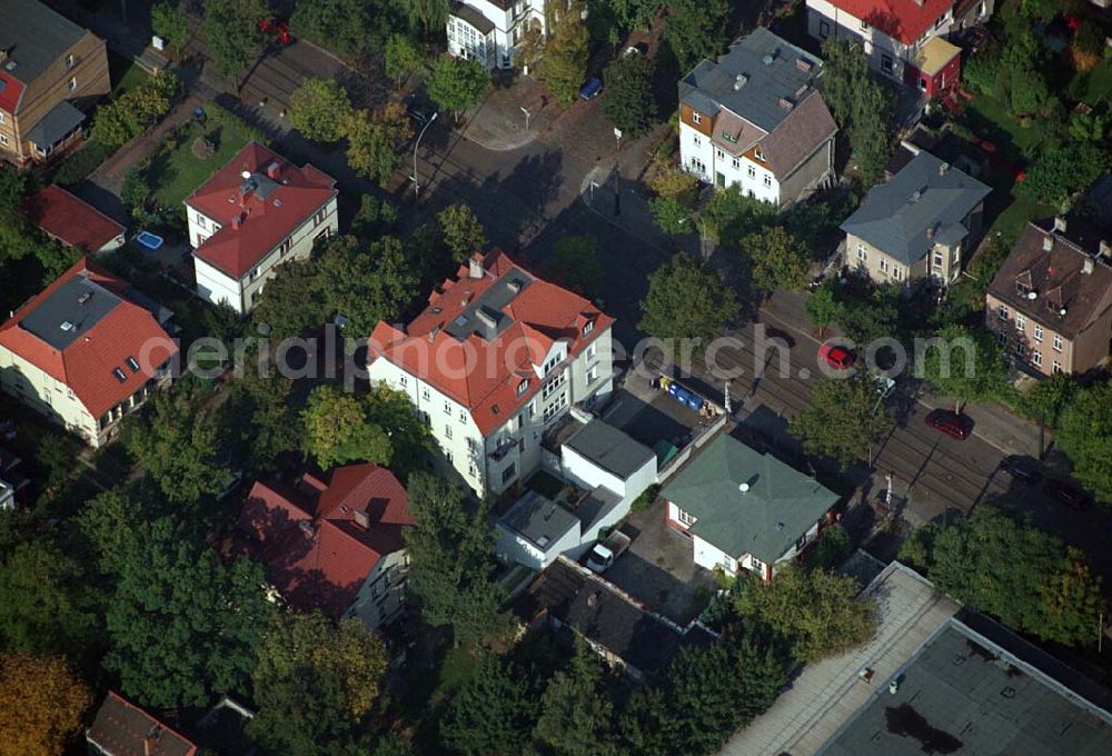 Berlin-Karlshorst from the bird's eye view: 05.10.2005 Berlin - Karlshorst - Wohngebiet an der Ehrlichstraße 39 / Ecke Üderseestraße in Berlin-Karlshorst