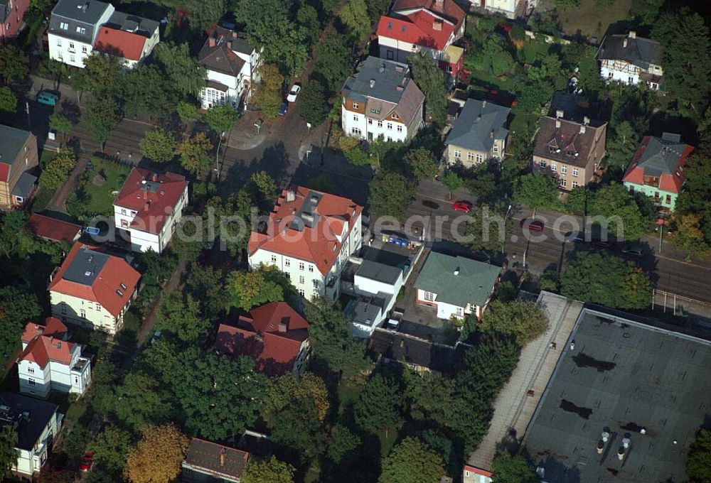 Berlin-Karlshorst from above - 05.10.2005 Berlin - Karlshorst - Wohngebiet an der Ehrlichstraße 39 / Ecke Üderseestraße in Berlin-Karlshorst