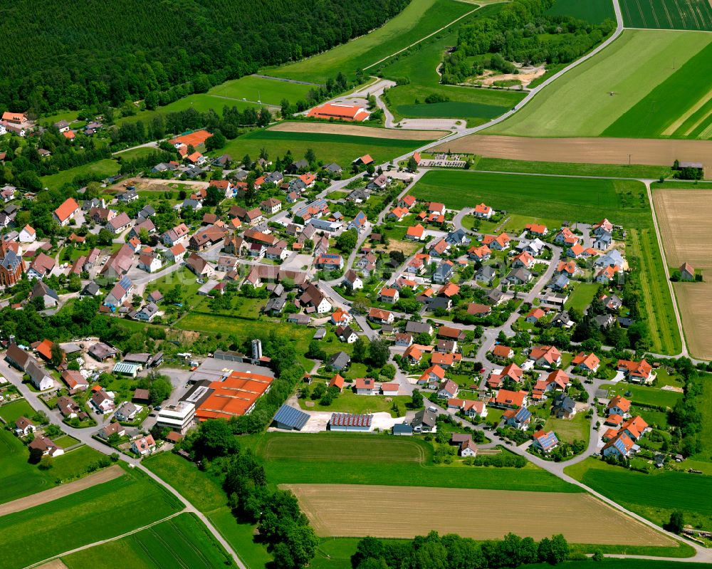 Alberweiler from the bird's eye view: Single-family residential area of settlement in Alberweiler in the state Baden-Wuerttemberg, Germany