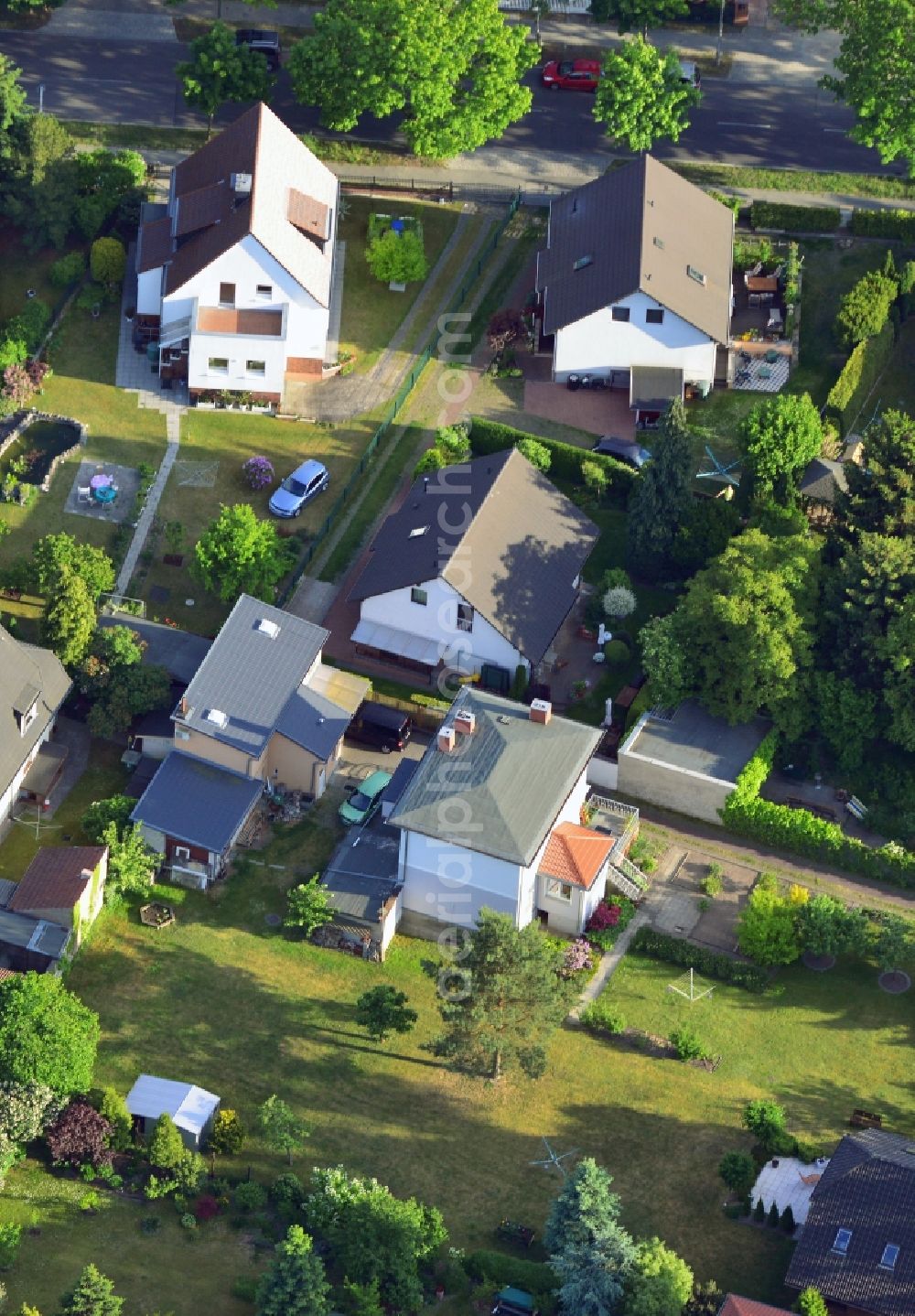 Aerial image Berlin - Single-family residential area of settlement in Berlin in Germany